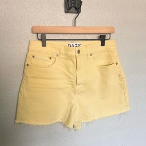 Daze Denim The Knockout High Rise A-Line Short in Sunny